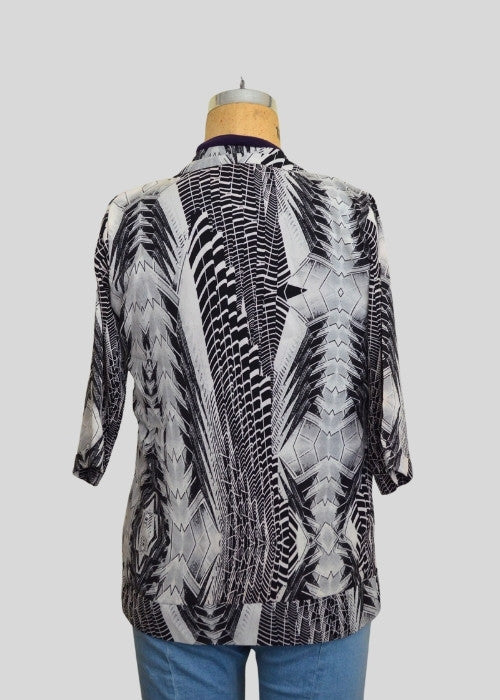 Black & White Abstract Shrug