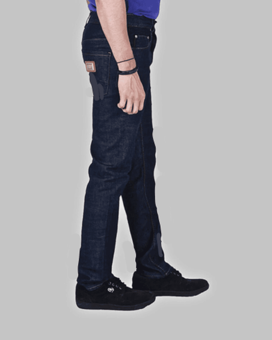 Men’s Dark Wash Slim Fit 5 pocket Jeans are made using comfort denim with single gold color top stitch, rinse washed with no fading and is finished with silicon softener to give you a comfortable feel while maintaining the dark shade.  The garment is finished with a signature embroidery logo and Metal Tab on the back pocket of the garment.