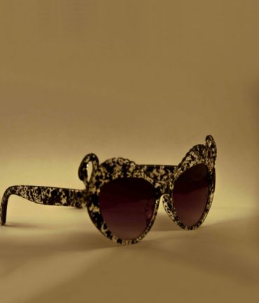 Black & White Vintage Women’s Carmen Sunglasses